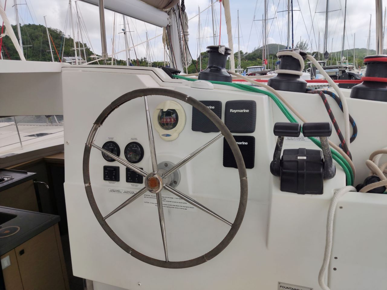 Fountaine Pajot Lucia 40 - 4 cab. — photo 6