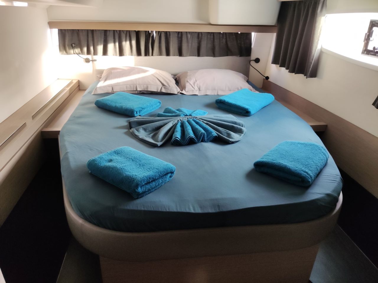 Fountaine Pajot Lucia 40 - 4 cab. — photo 12