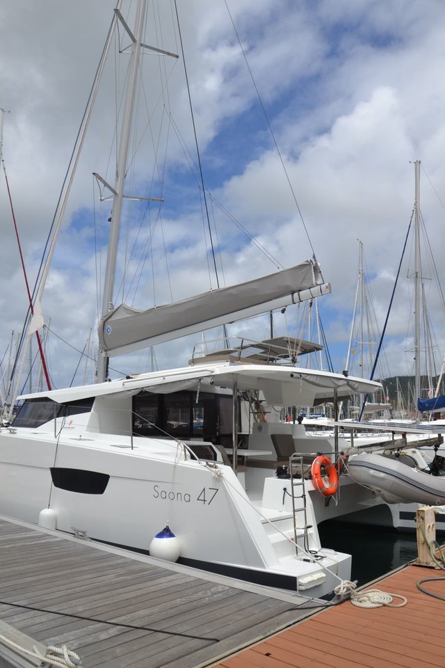 Fountaine Pajot Saona 47 Quintet - 5 + 1 cab. — photo 3