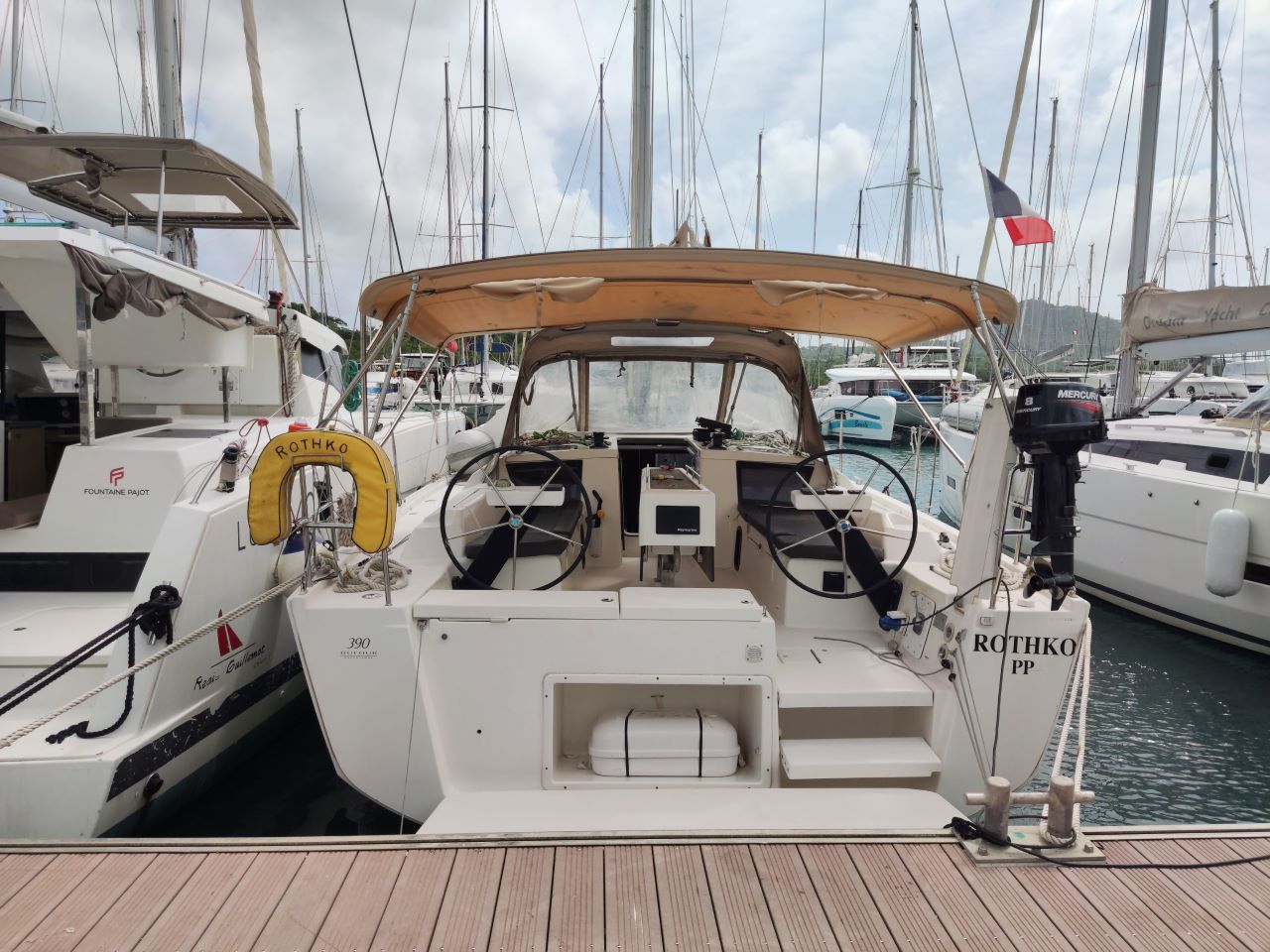Dufour 390 GL — photo 1