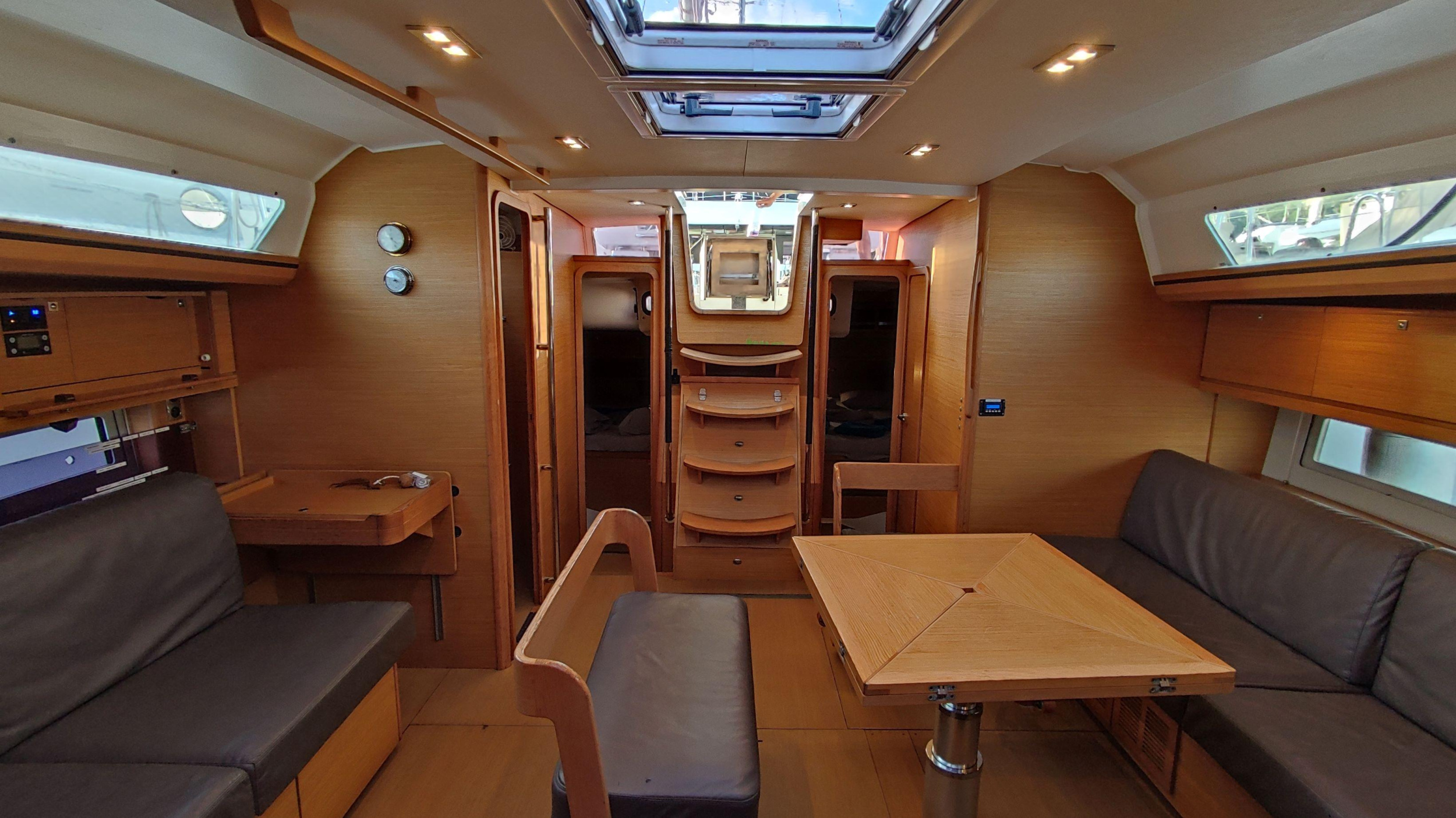 Dufour 520 GL — photo 8
