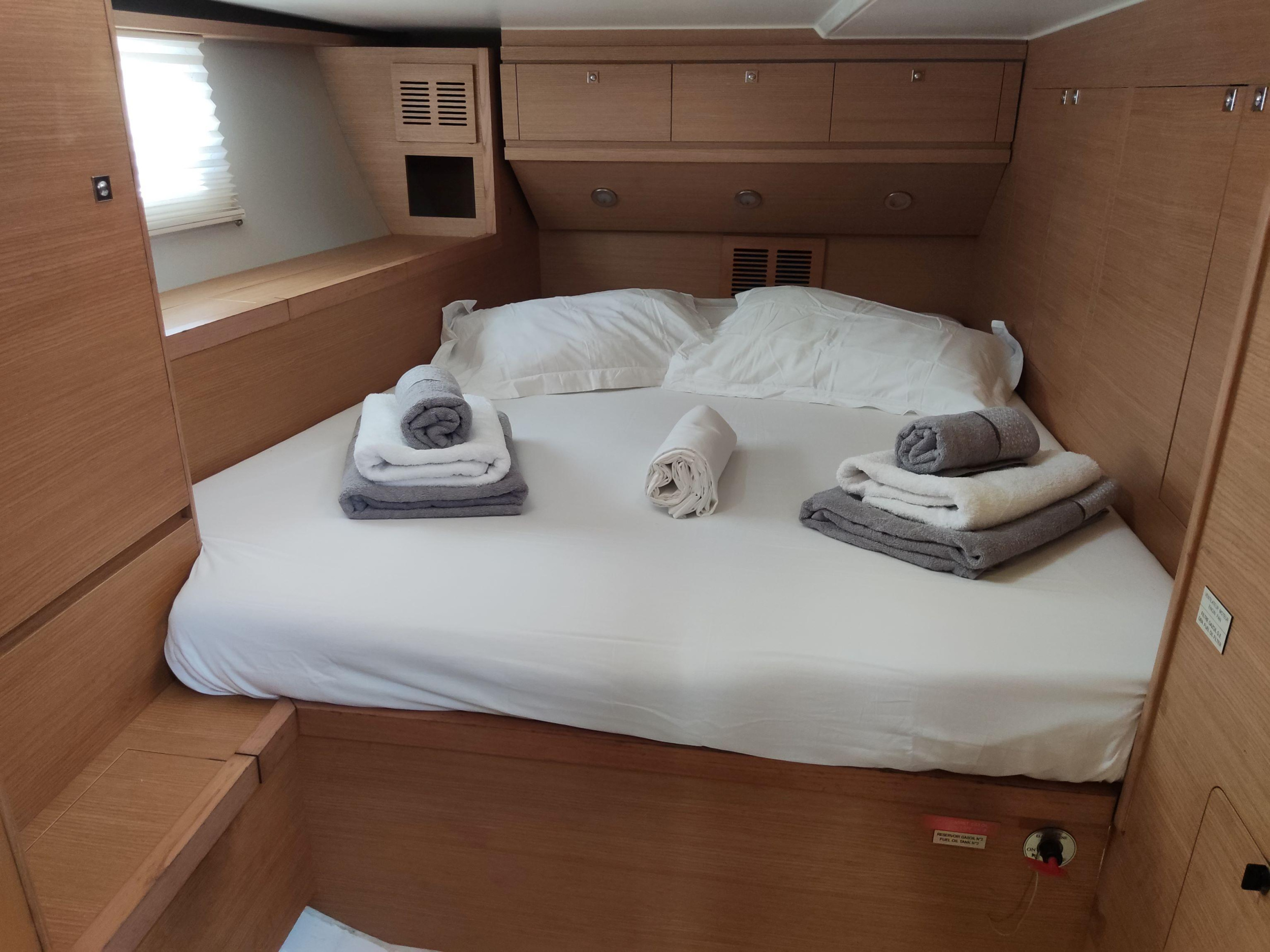 Dufour 520 GL — photo 15