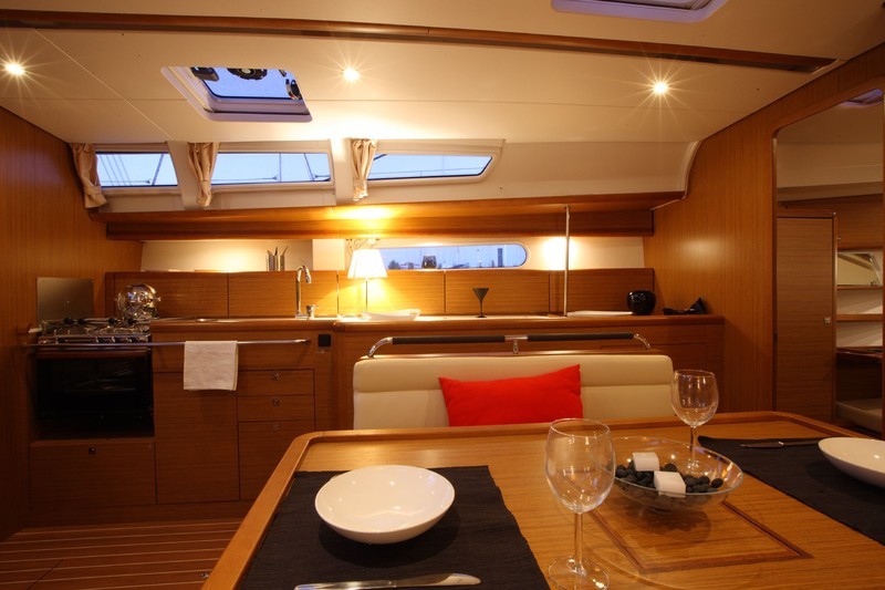 Sun Odyssey 44i — photo 5