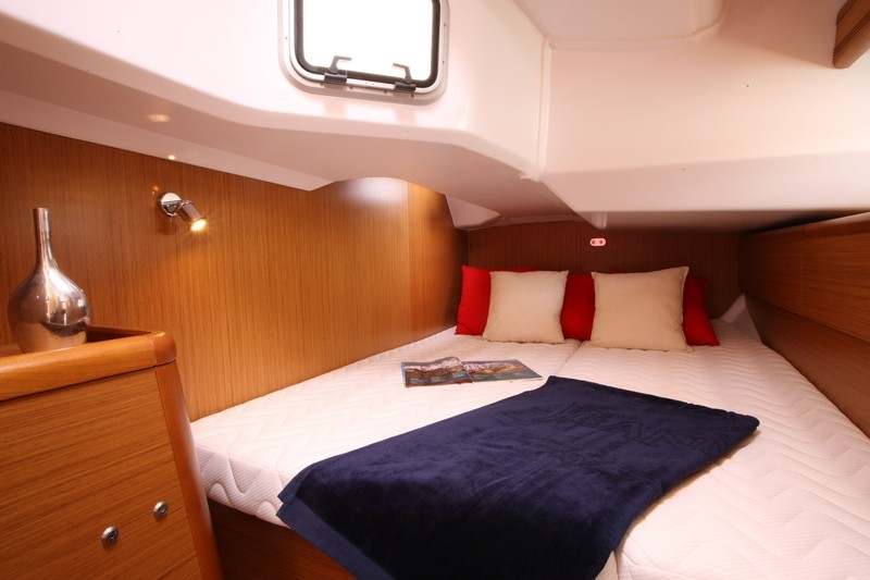 Sun Odyssey 44i — photo 8