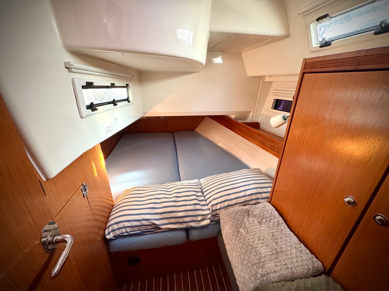 Bavaria Cruiser 40 — photo 8