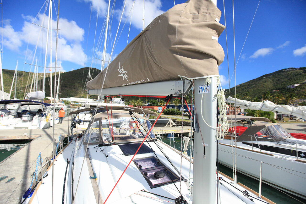 Sun Odyssey 419 - 3 cab. — photo 5