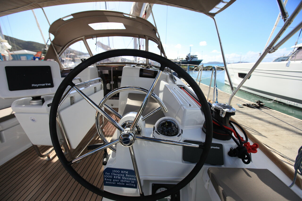 Sun Odyssey 419 - 3 cab. — photo 7