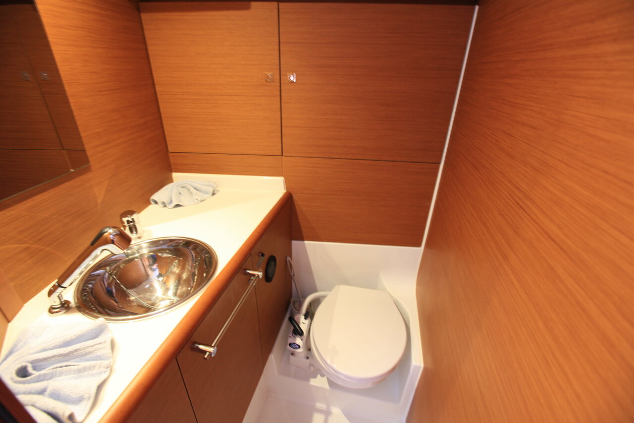 Sun Odyssey 419 - 3 cab. — photo 18