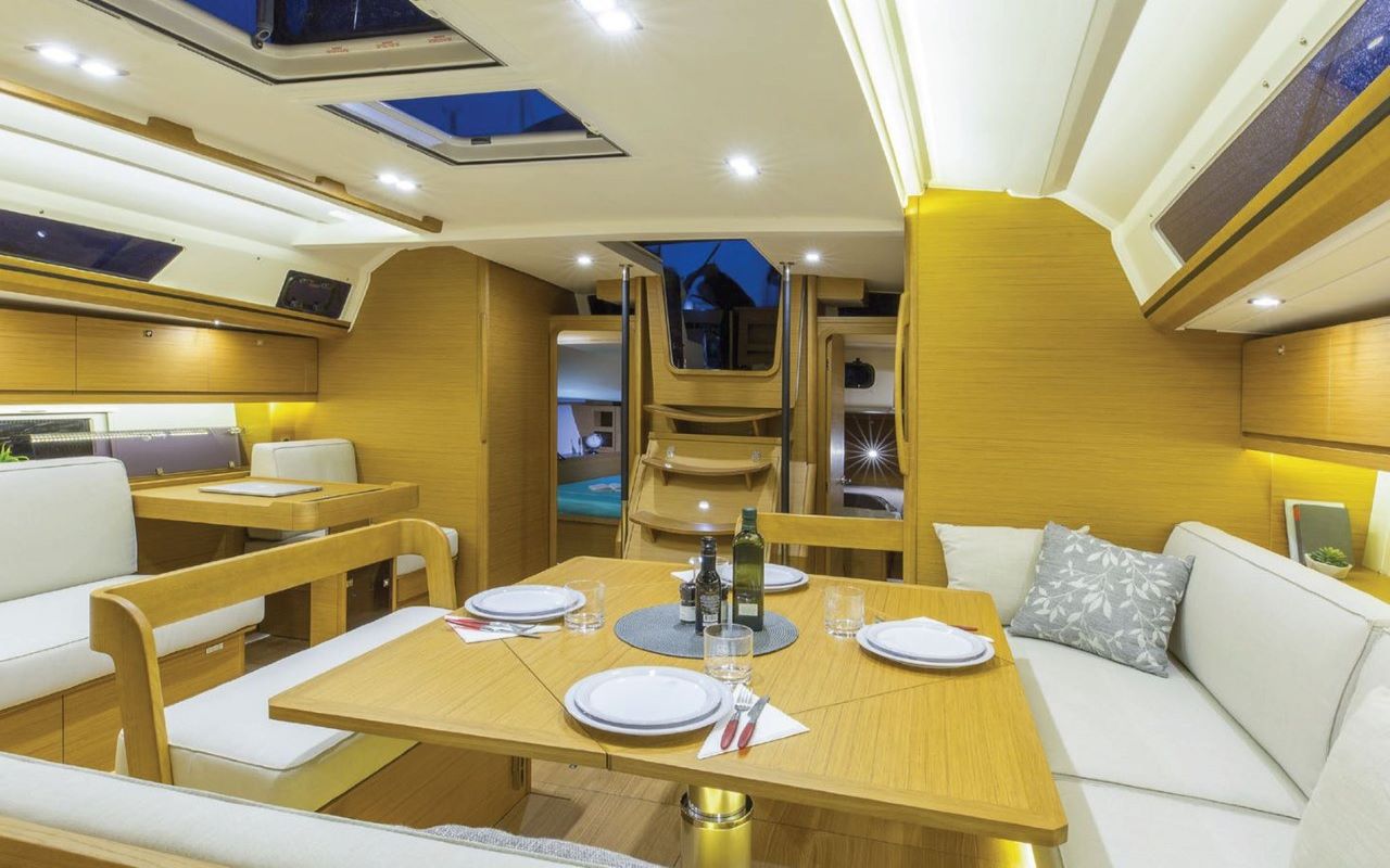 Dufour 520 GL — photo 6