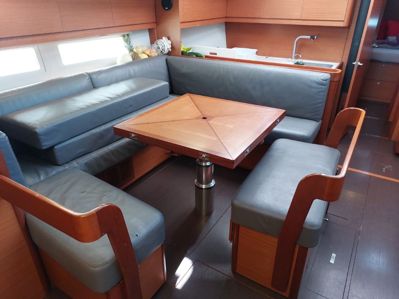Dufour 520 GL — photo 4