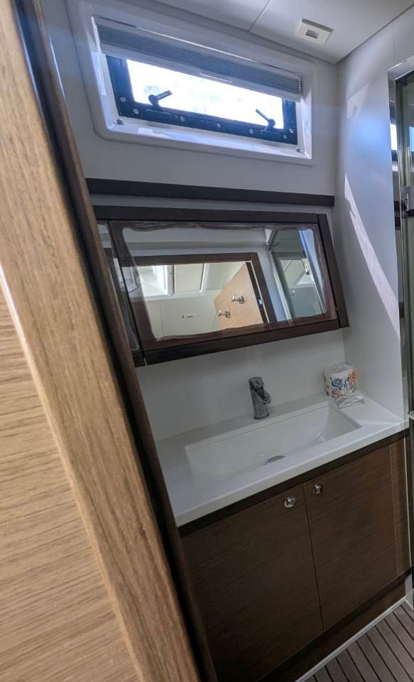 Lagoon 52 F - 6 + 2 cab. — photo 19