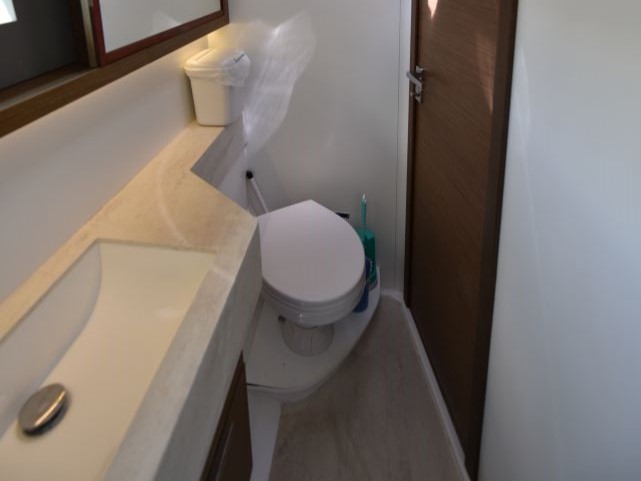 Lagoon 50 — photo 13