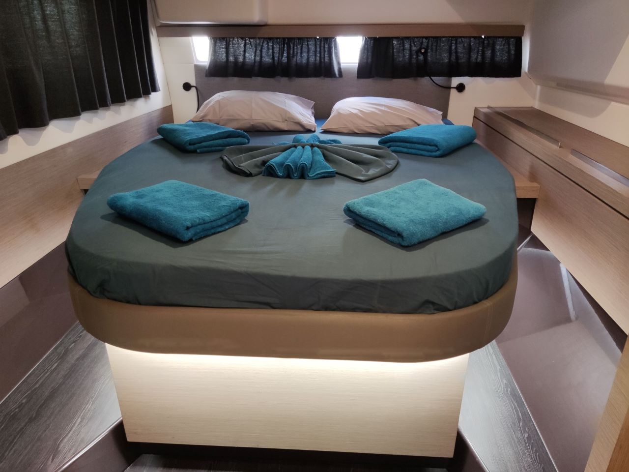 Fountaine Pajot Lucia 40 - 4 cab. — photo 14