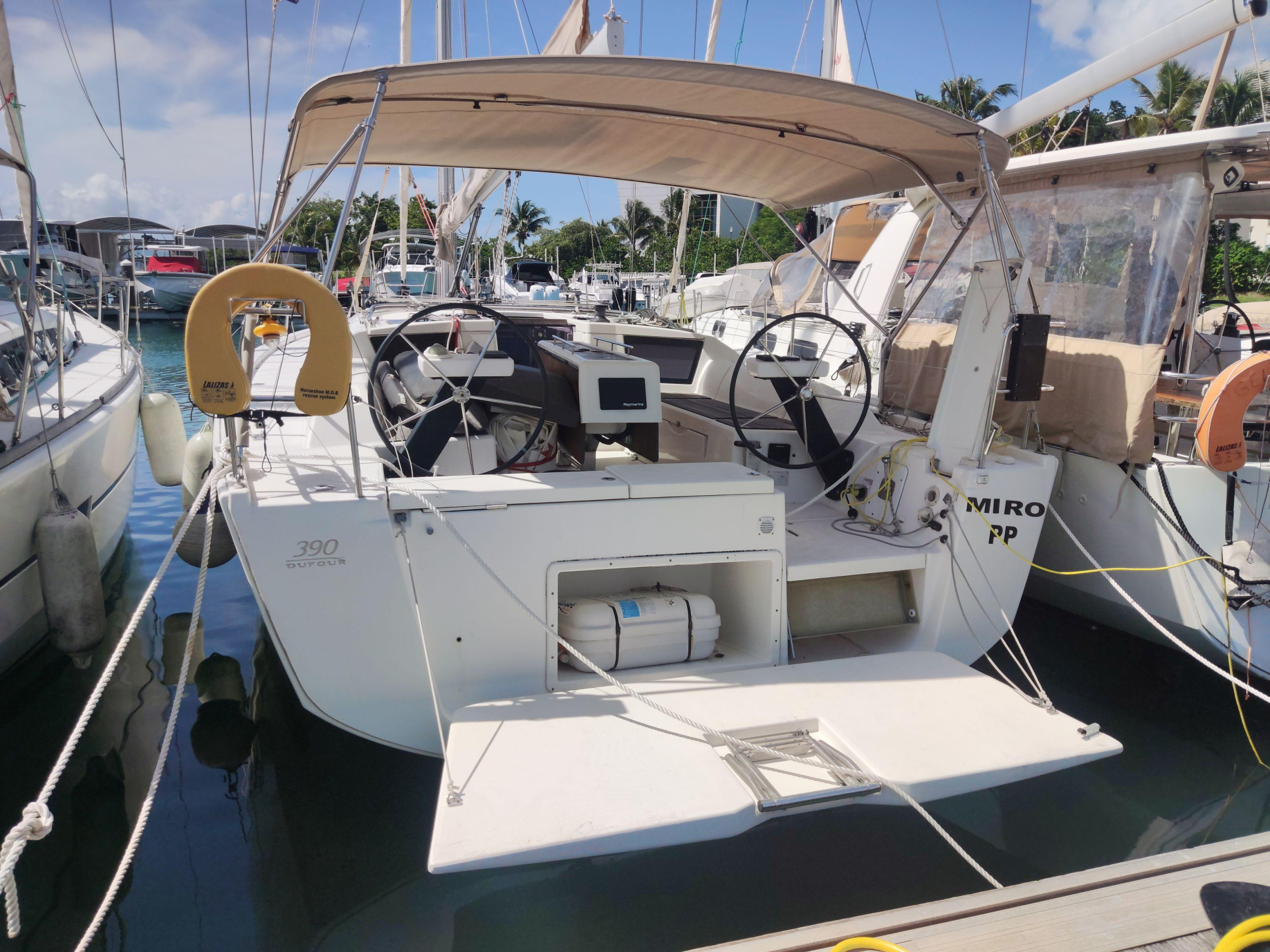 Dufour 390 GL — photo 1