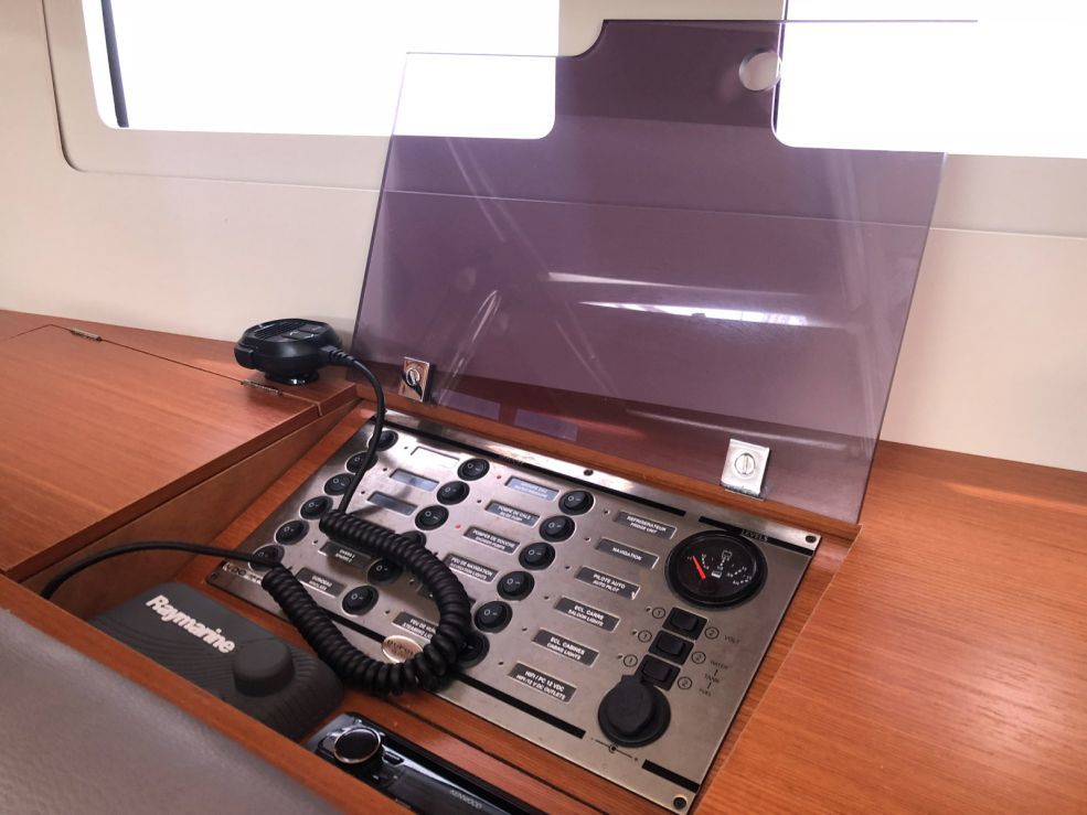 Dufour 412 GL — photo 7