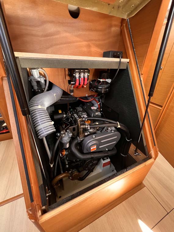 Sun Odyssey 389 — photo 15