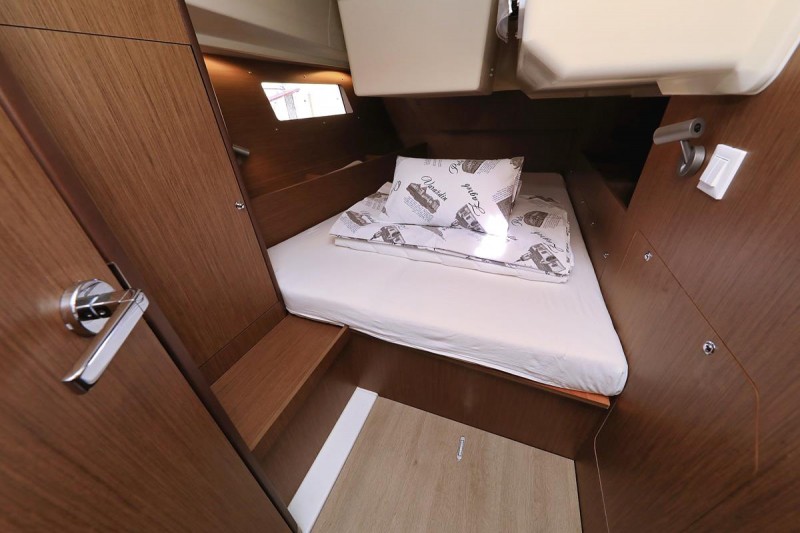 Oceanis 41.1 — photo 16