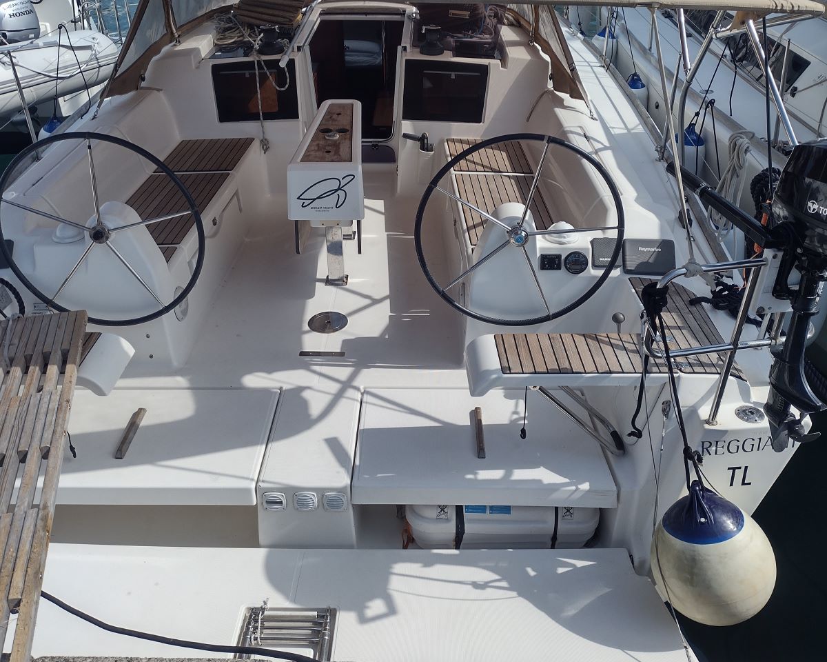 Dufour 382 GL — photo 1