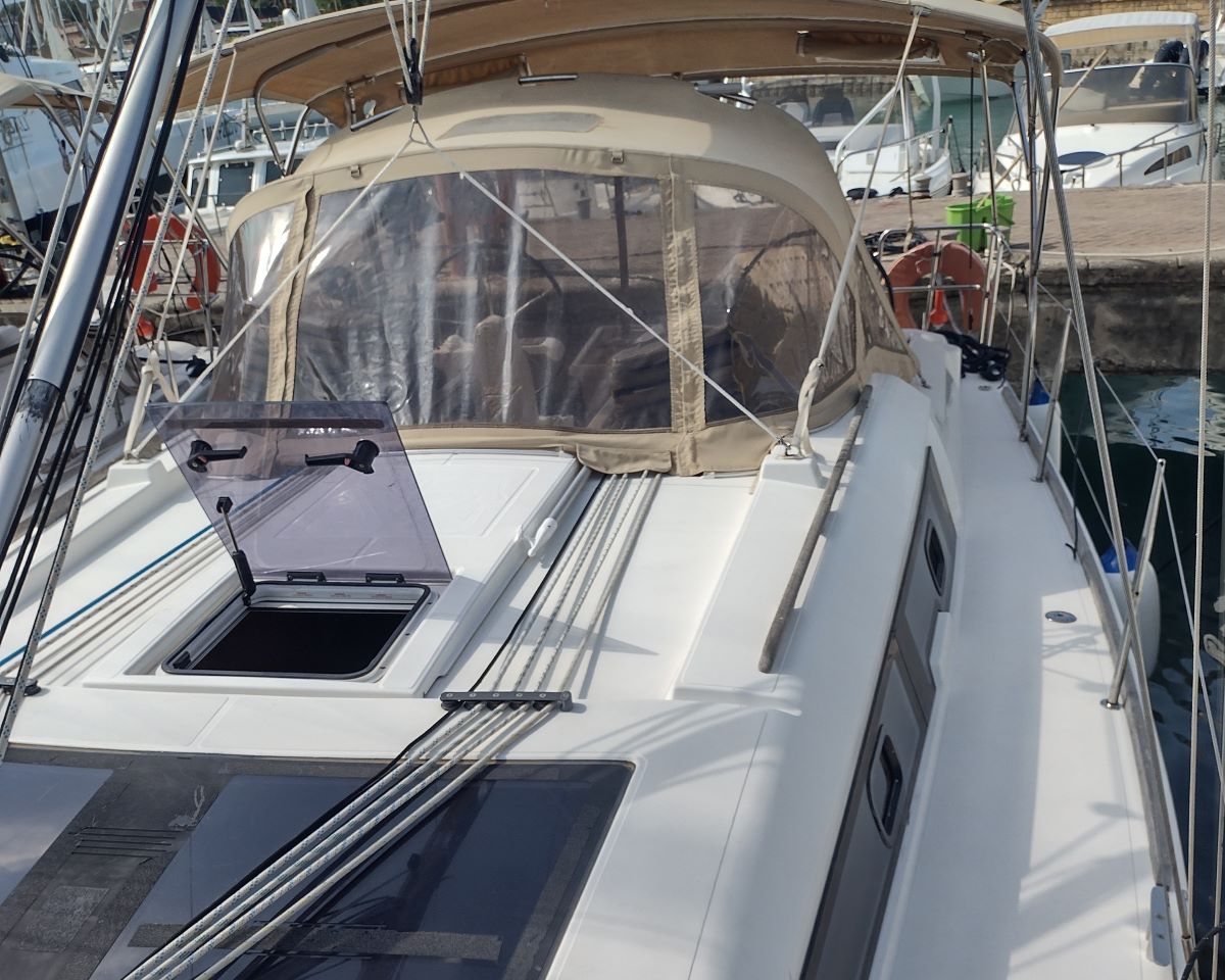 Dufour 382 GL — photo 4