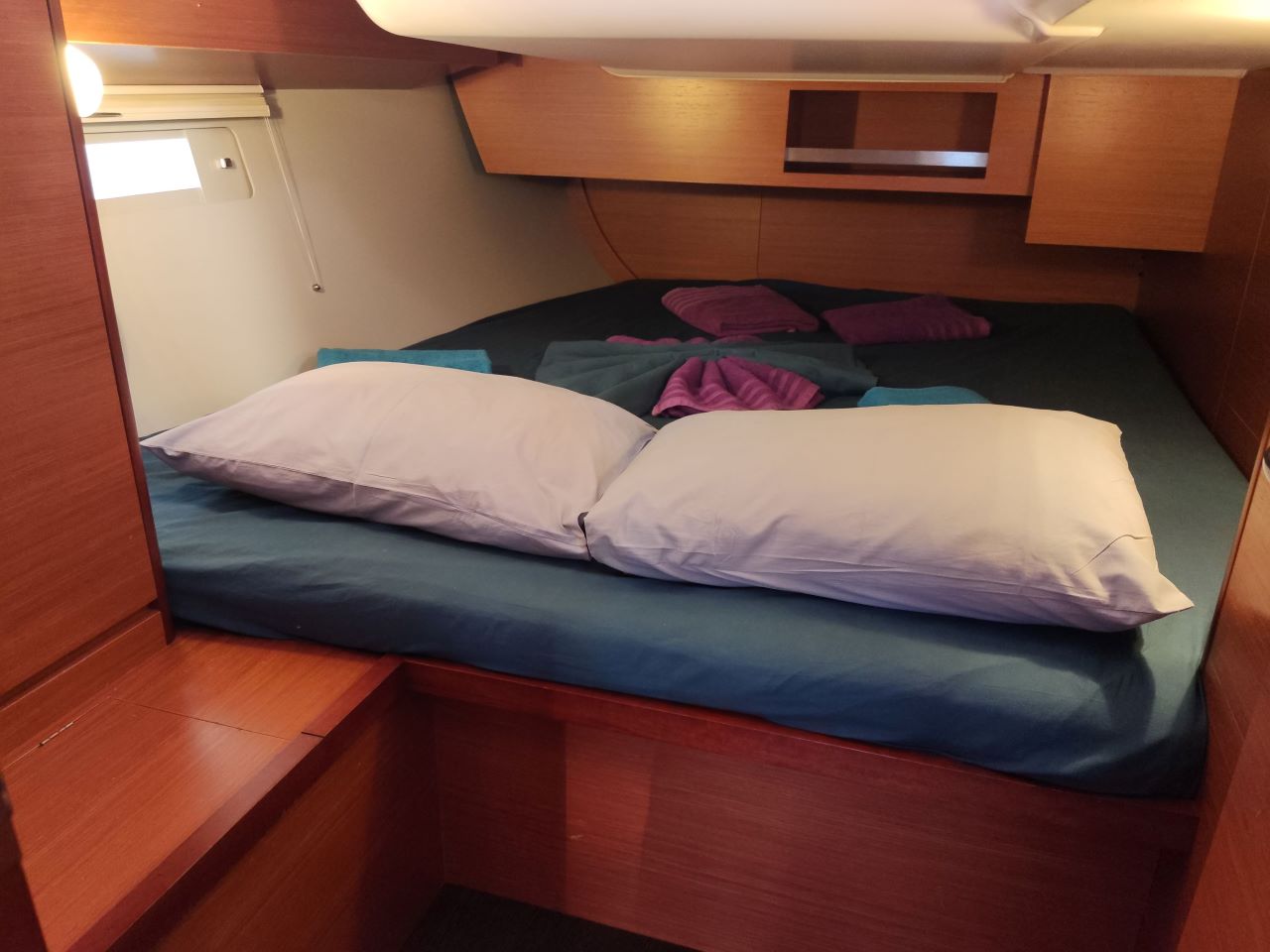 Dufour 430 GL — photo 9