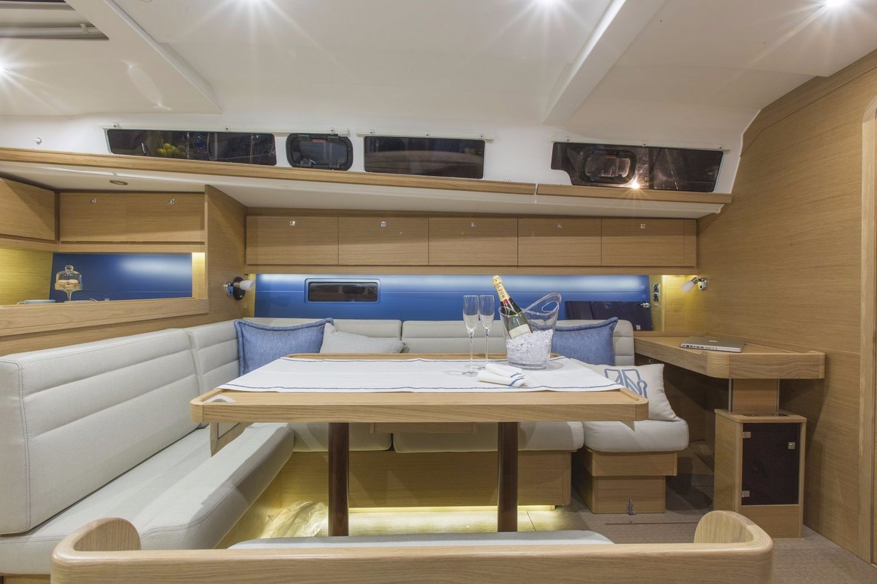Dufour 460 GL — photo 8