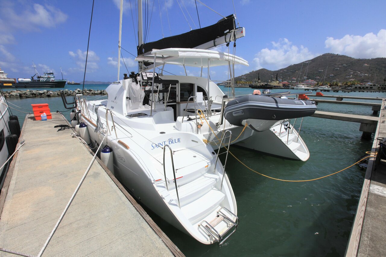 Lagoon 380 - 3 cab. — photo 1
