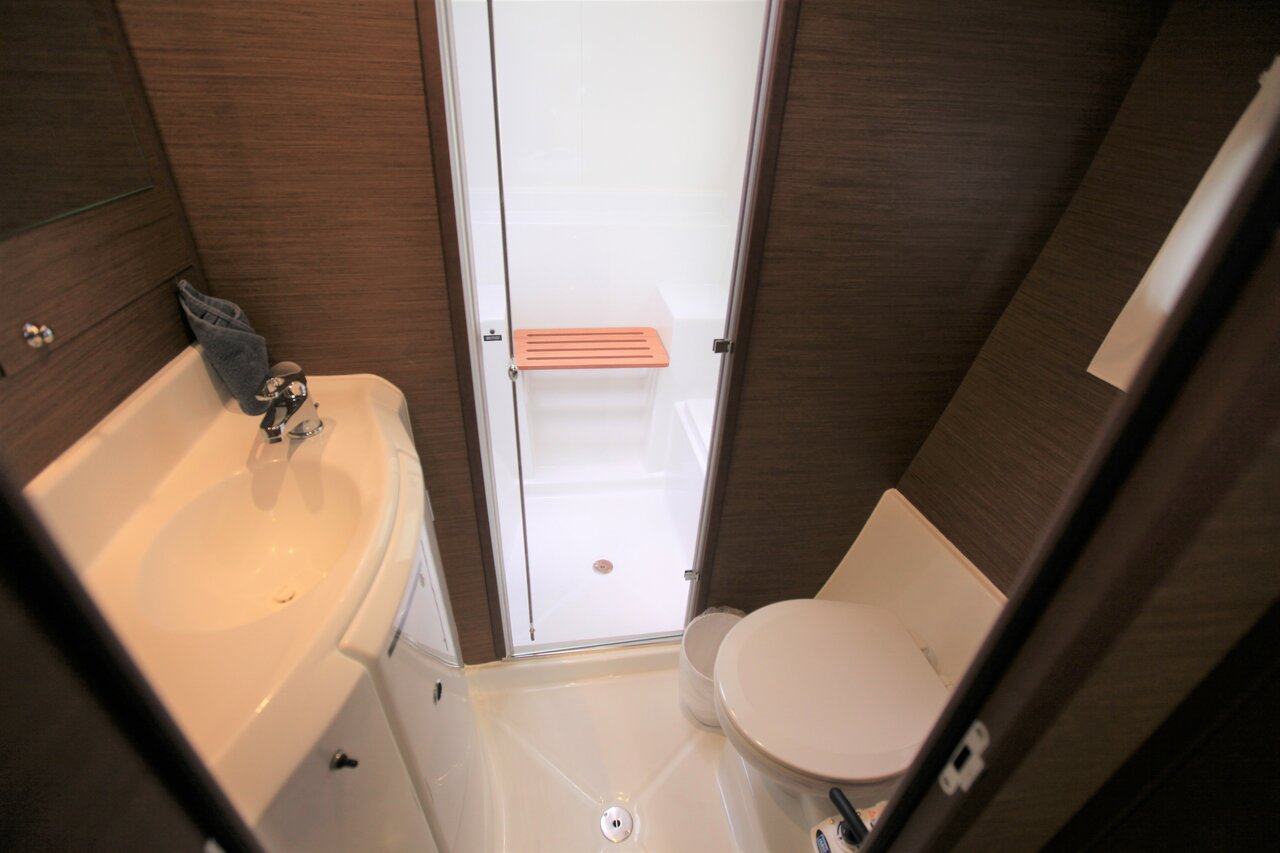 Lagoon 380 - 3 cab. — photo 20