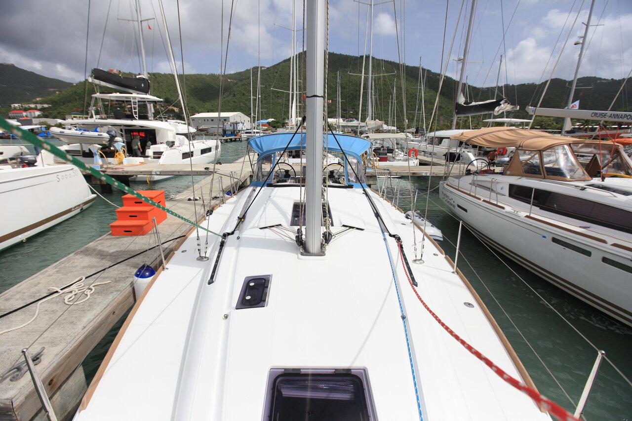 Sun Odyssey 419 - 3 cab. — photo 3