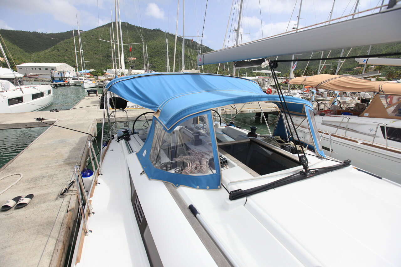 Sun Odyssey 419 - 3 cab. — photo 5