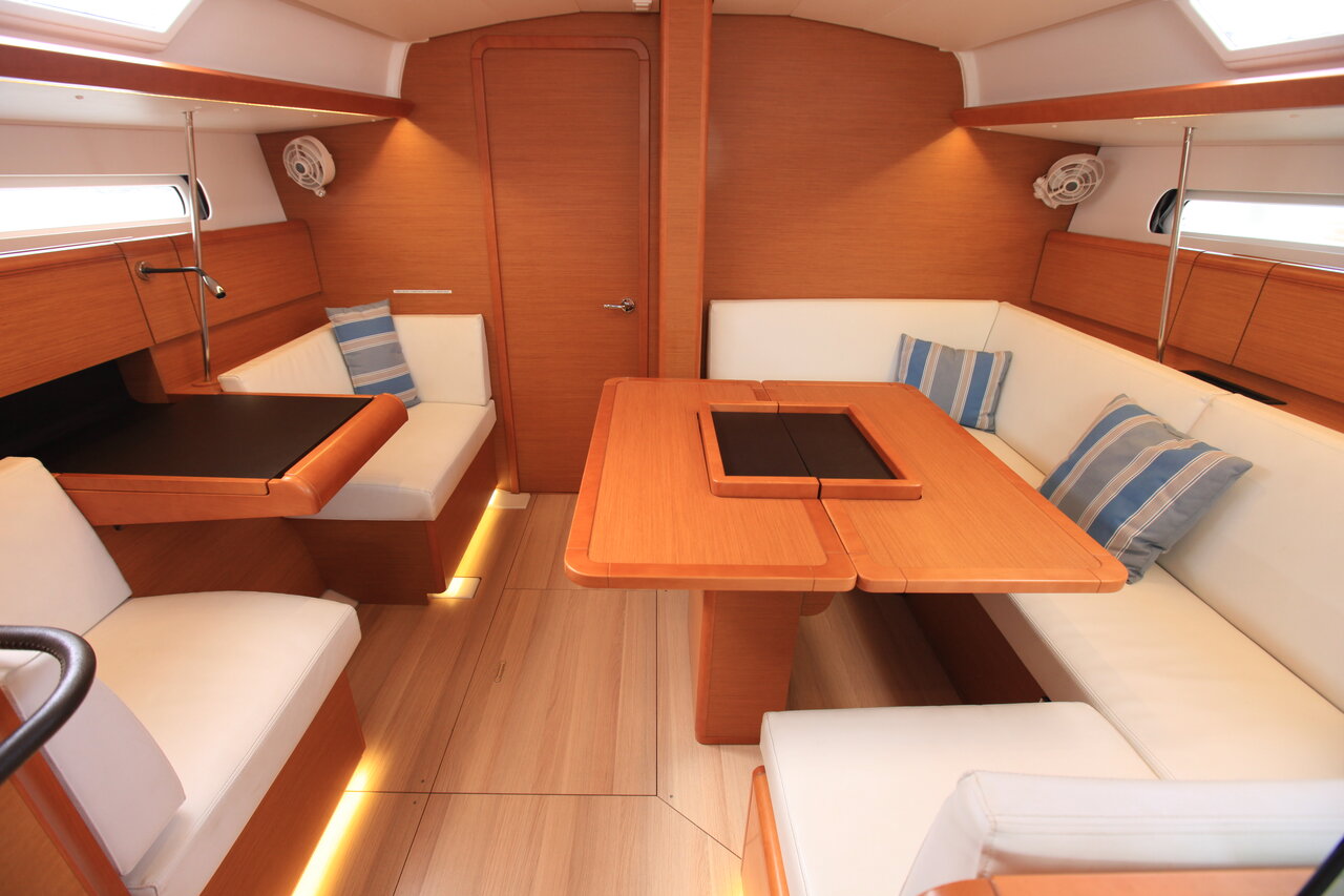 Sun Odyssey 419 - 3 cab. — photo 10