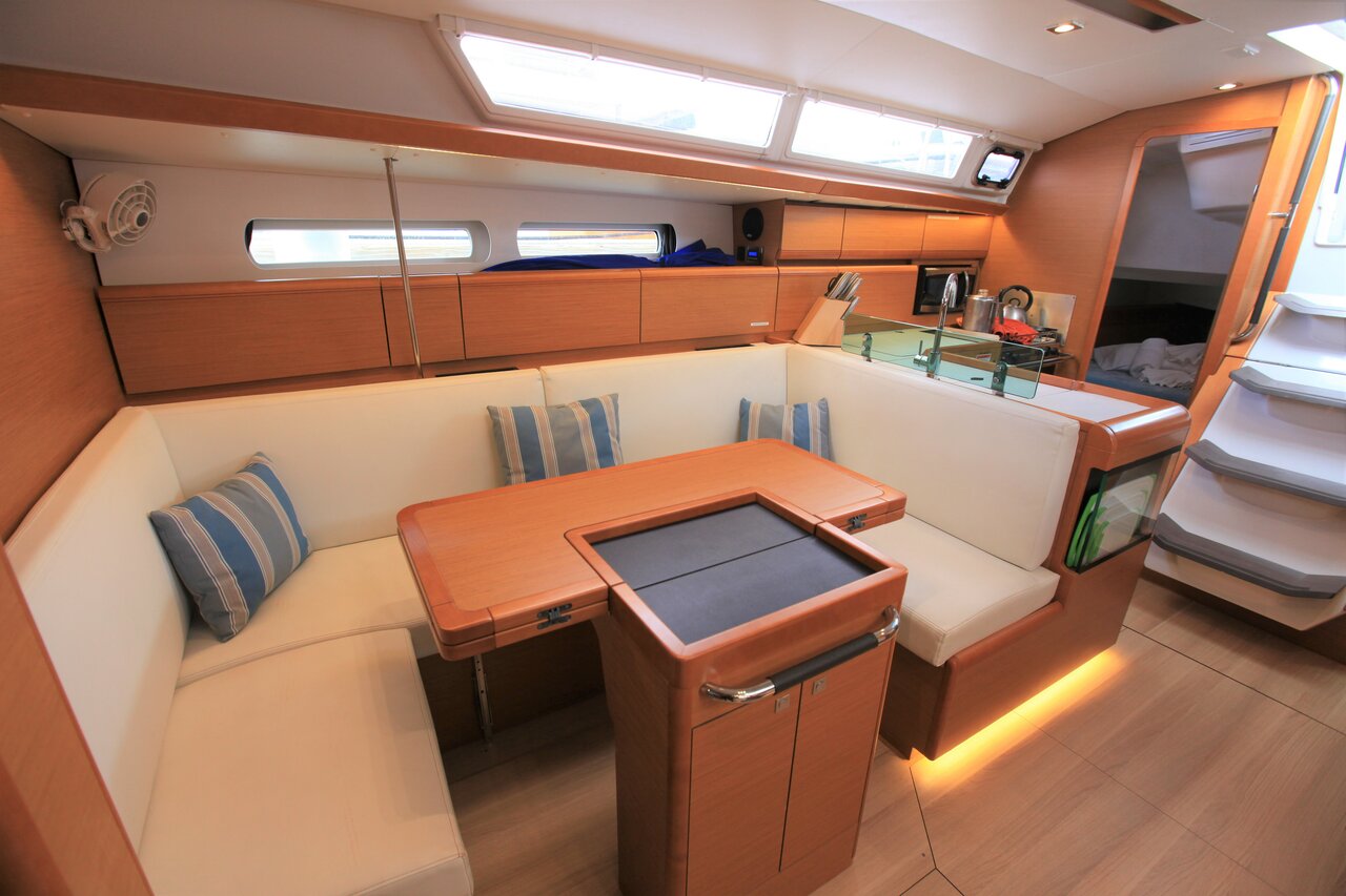 Sun Odyssey 419 - 3 cab. — photo 15