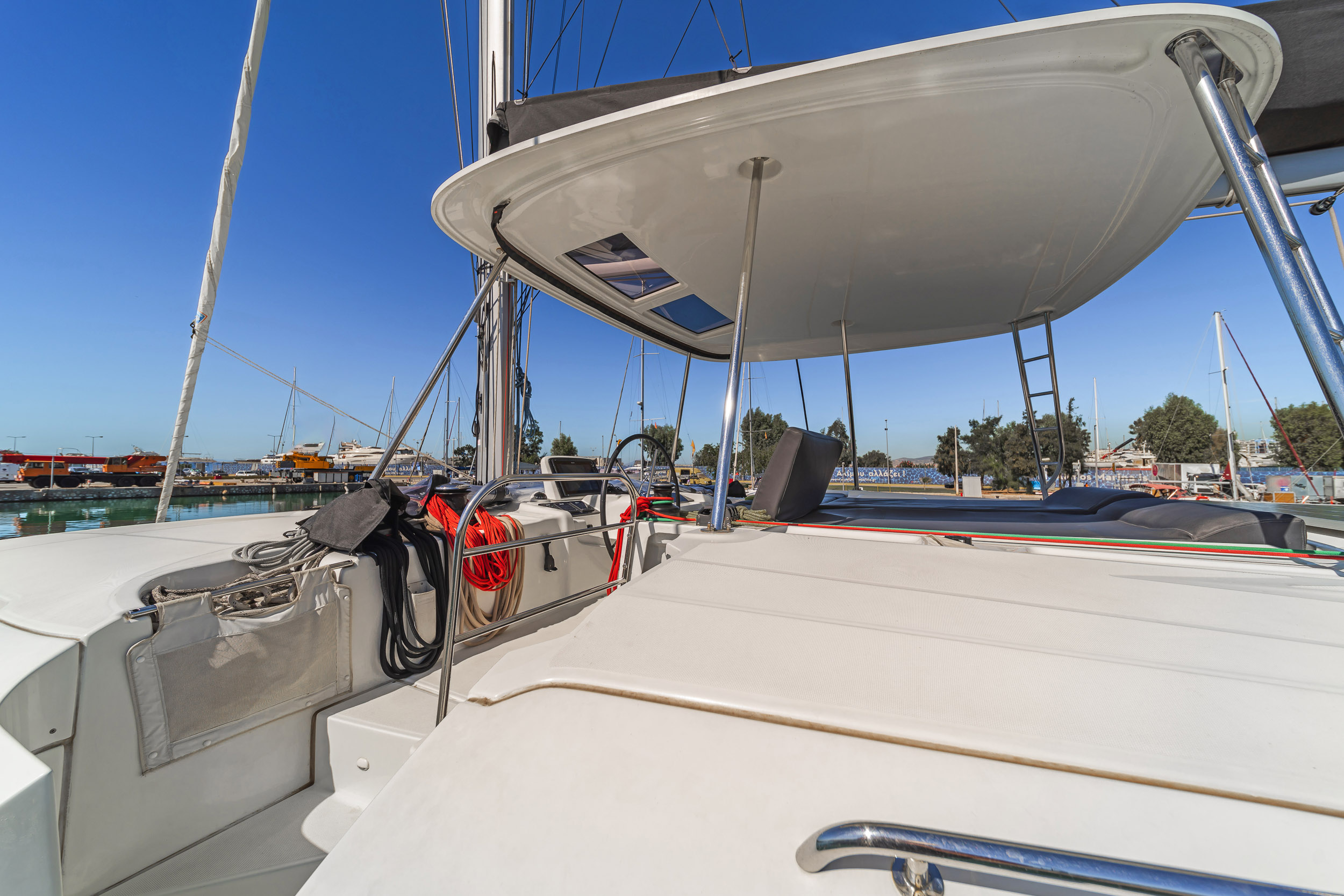 Lagoon 46 - 4 + 2 cab. — photo 22