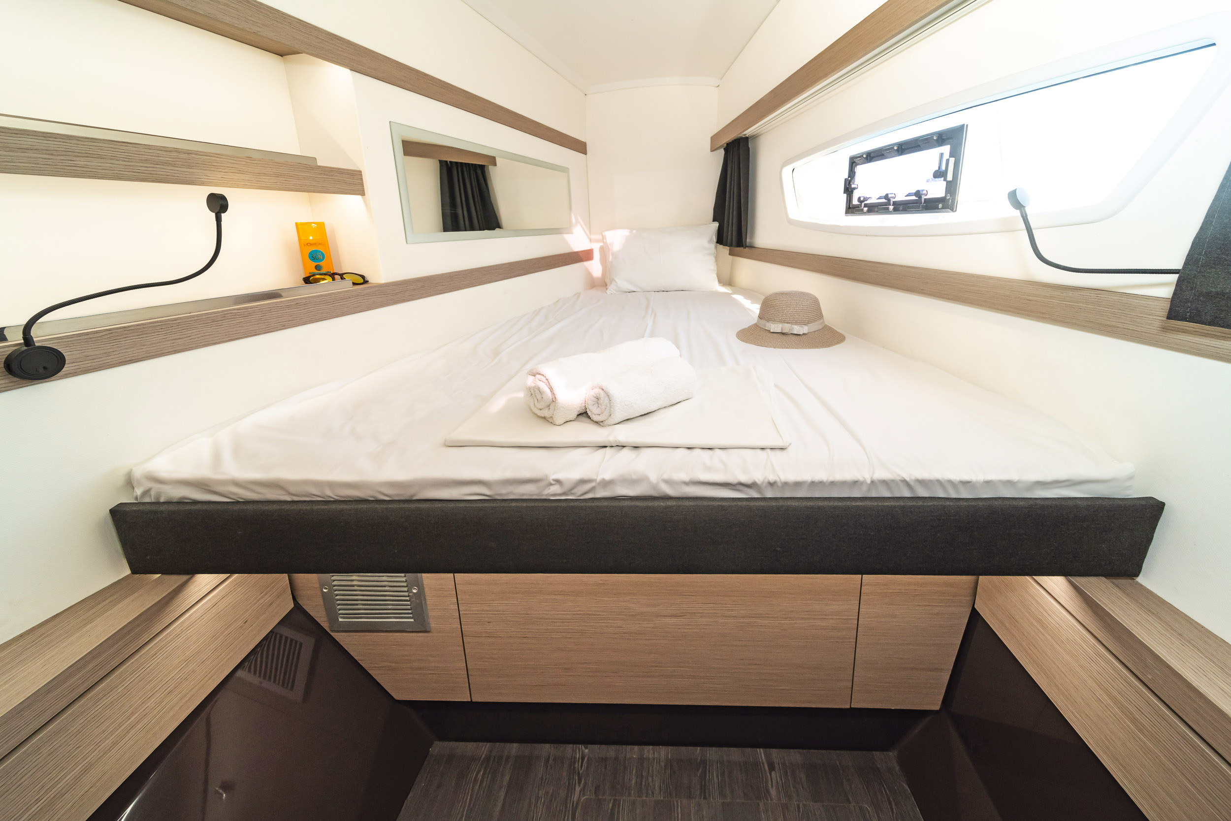 Fountaine Pajot Lucia 40 - 4 cab. — photo 4