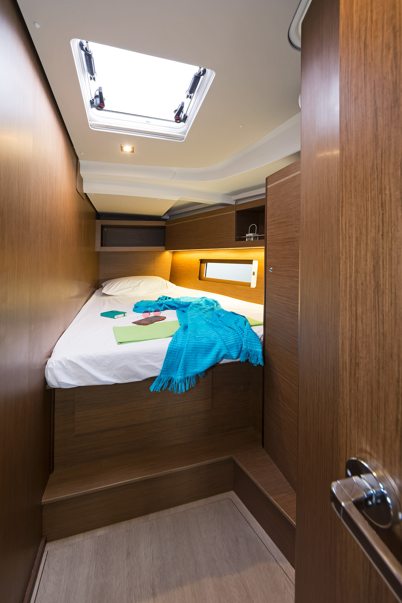 Oceanis 46.1 — photo 11