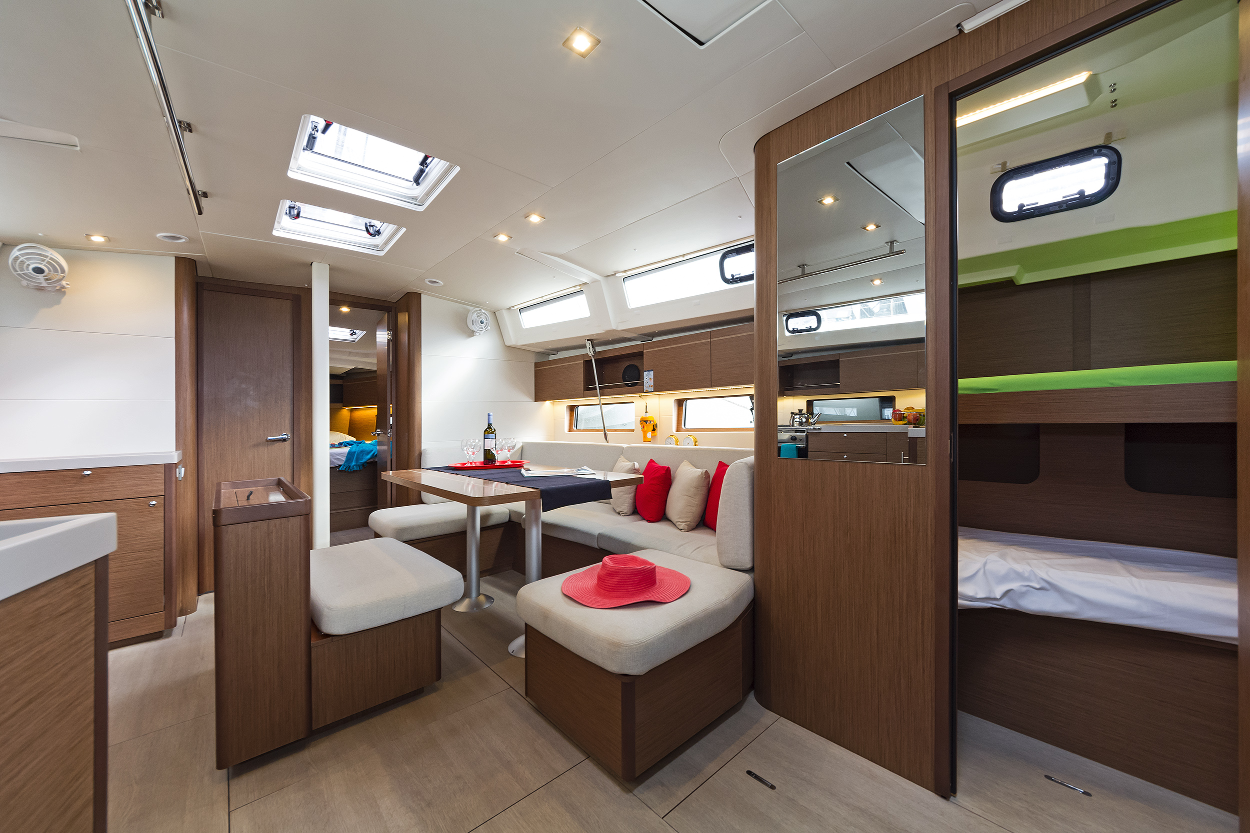 Oceanis 46.1 — photo 15