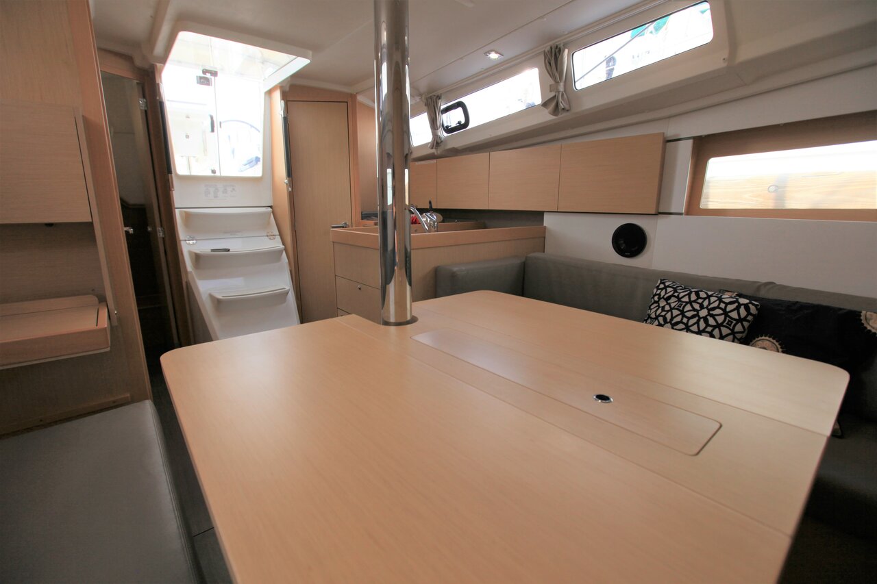 Oceanis 35.1 - 2 cab. — photo 11