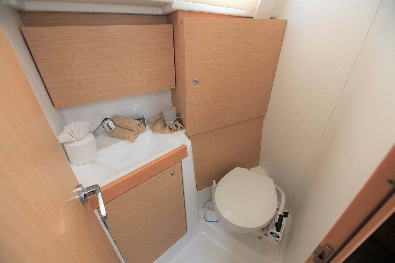 Oceanis 35.1 - 2 cab. — photo 19