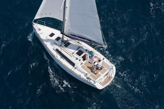 Photo #1 - Oceanis 31 (Chilli) en BVI, Tortola, Ritter House Marina - 29093