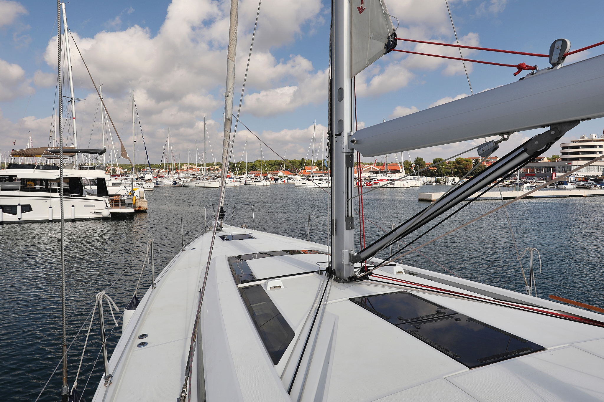 Oceanis 51.1 - 5 + 1 cab. — photo 31