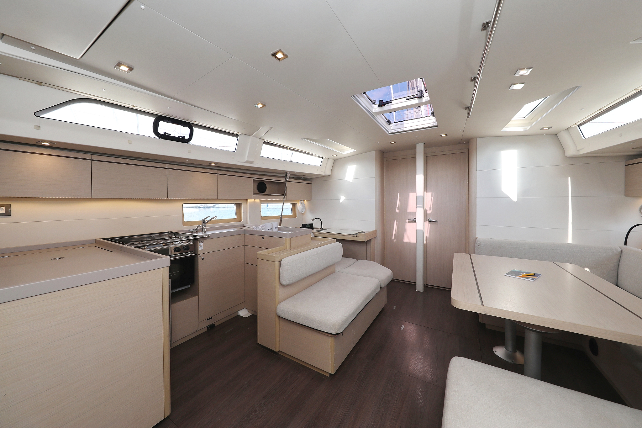 Oceanis 51.1 - 5 + 1 cab. — photo 35