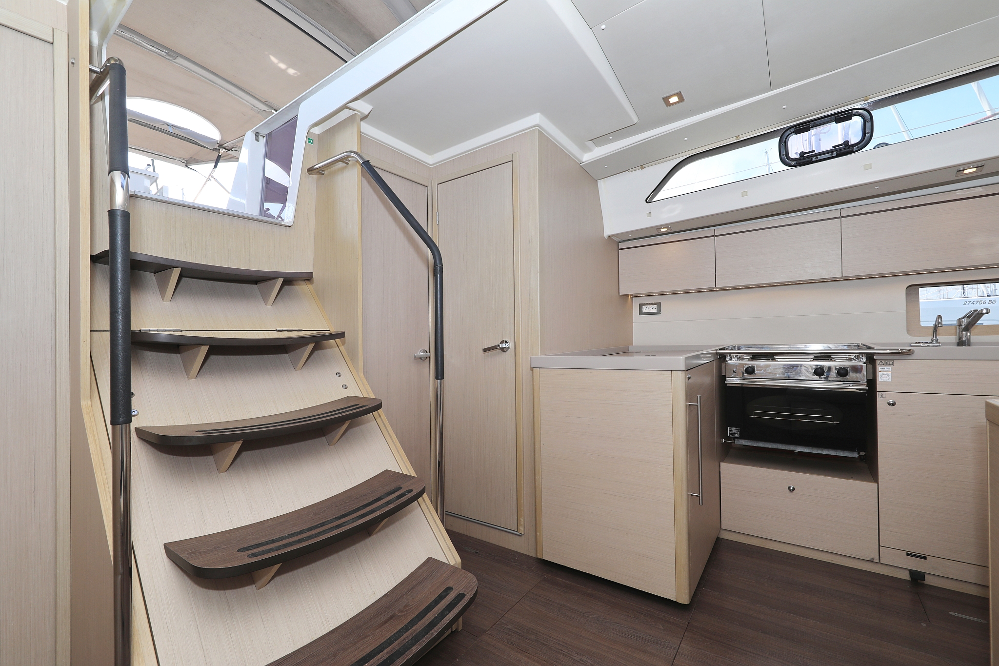 Oceanis 51.1 - 5 + 1 cab. — photo 43