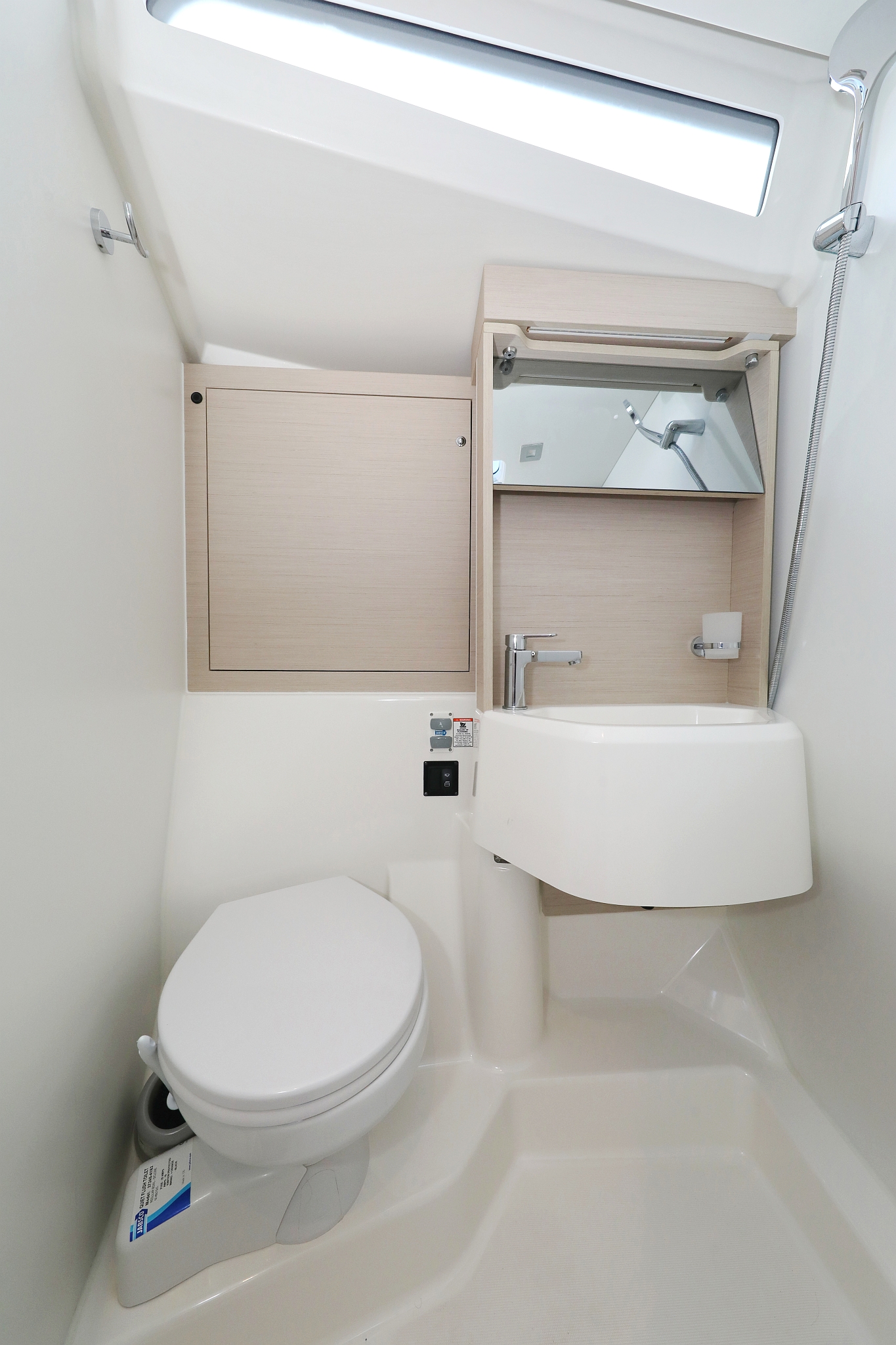 Oceanis 51.1 - 5 + 1 cab. — photo 11
