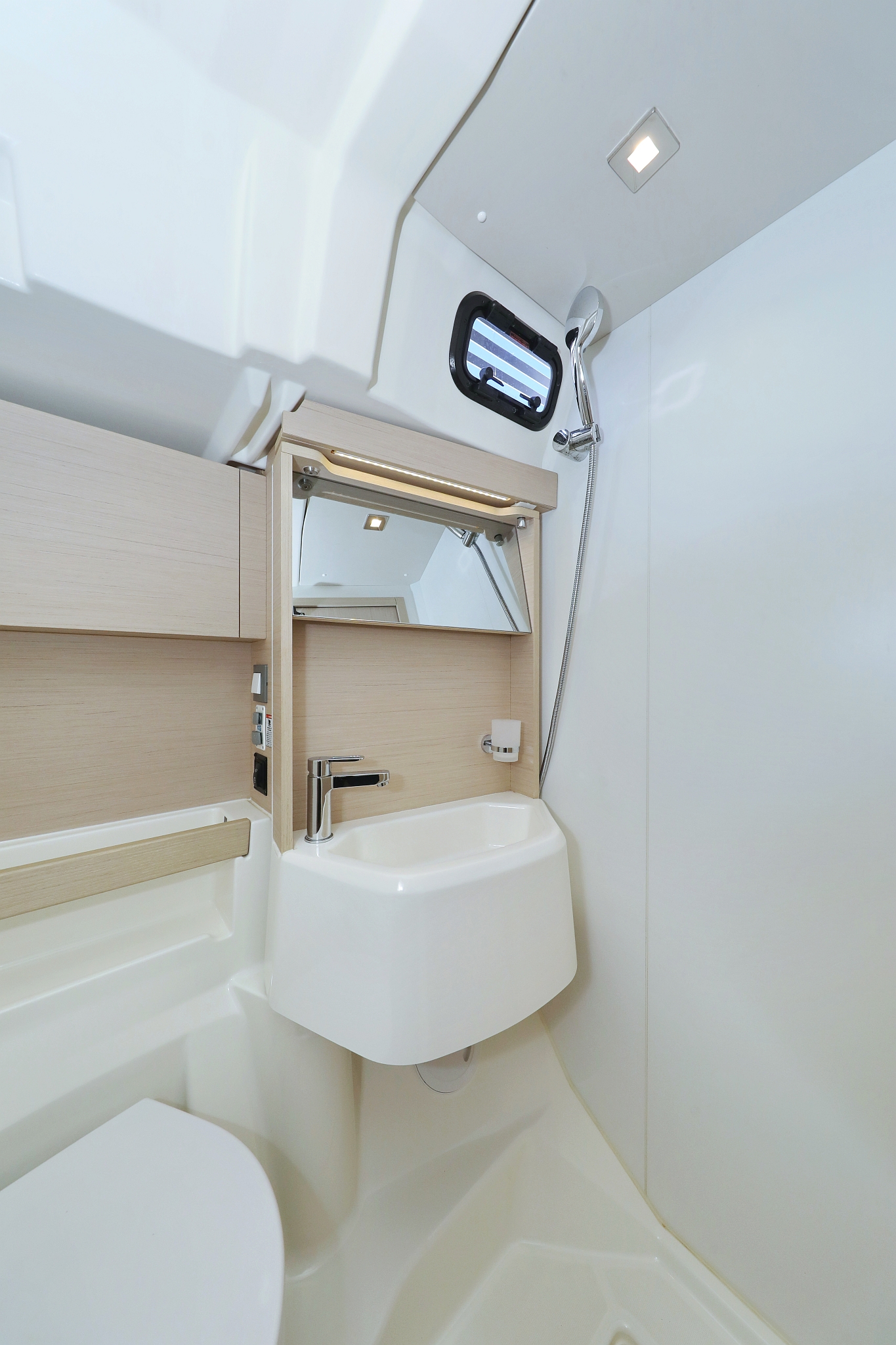 Oceanis 51.1 - 5 + 1 cab. — photo 12