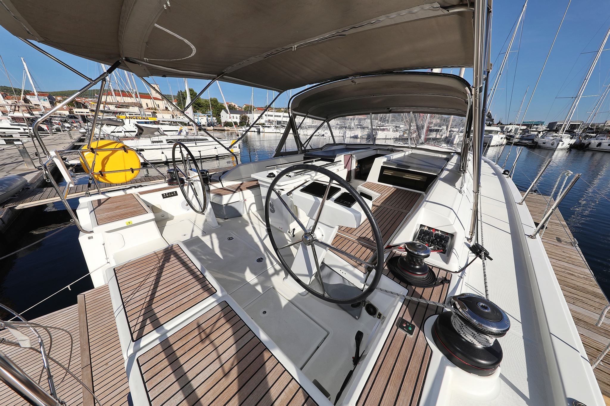 Oceanis 51.1 - 5 + 1 cab. — photo 4