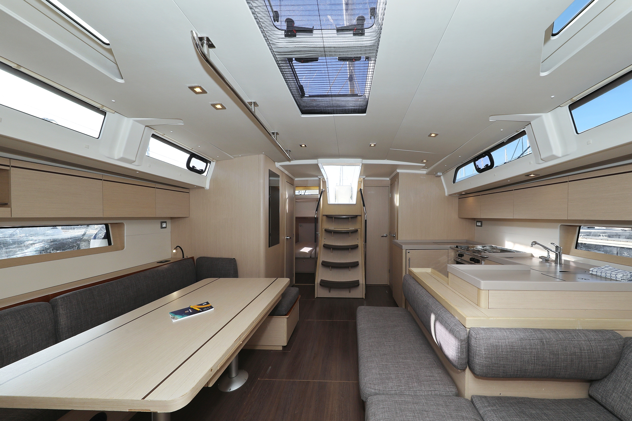 Oceanis 51.1 - 5 + 1 cab. — photo 18