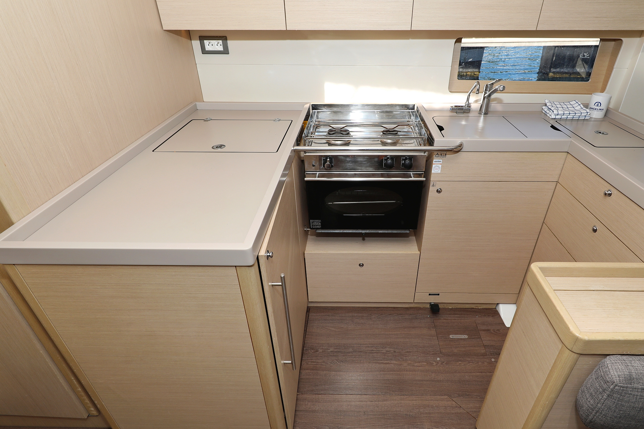Oceanis 51.1 - 5 + 1 cab. — photo 38