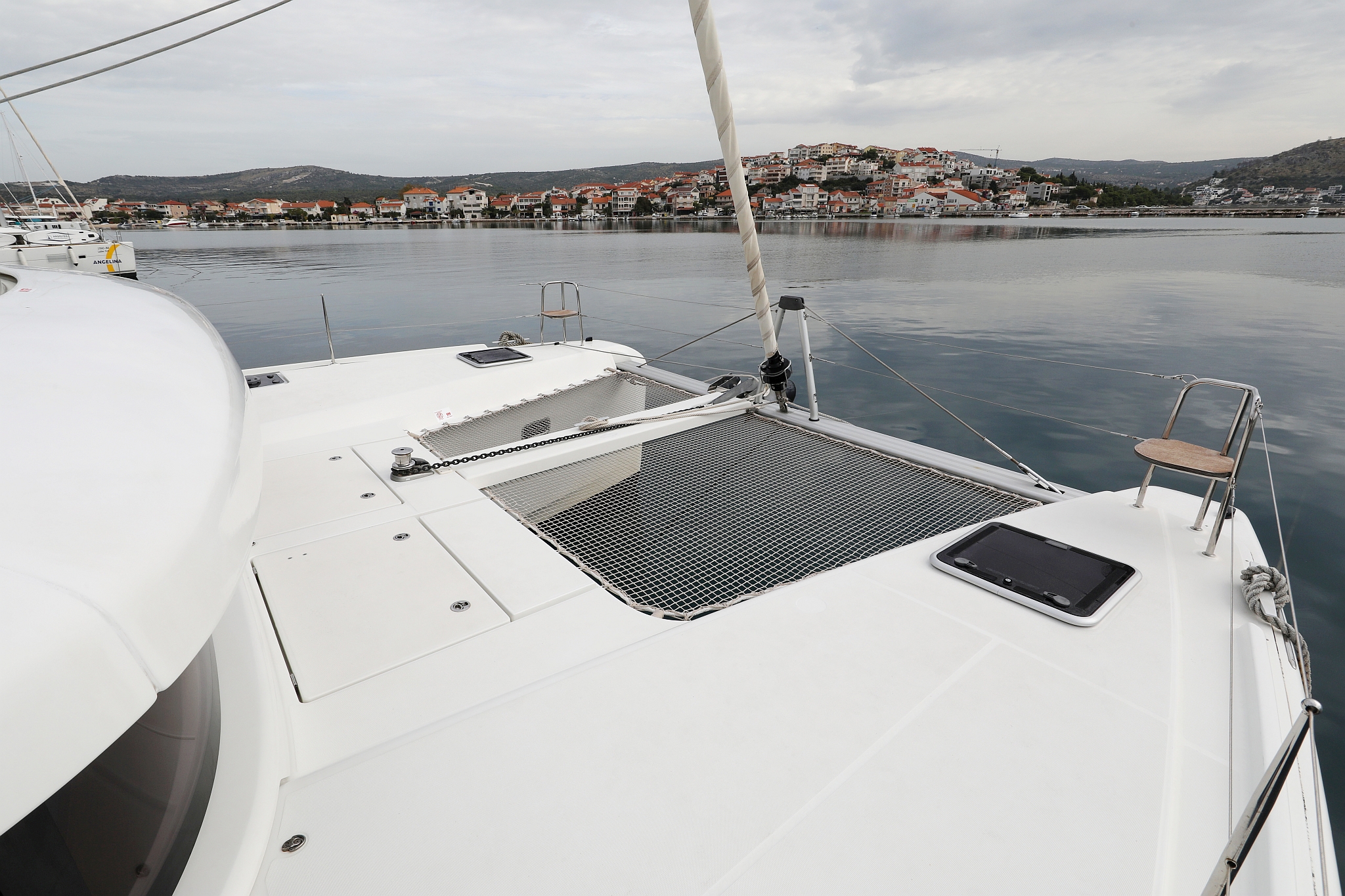 Lagoon 42 - 4 + 2 cab. — photo 11
