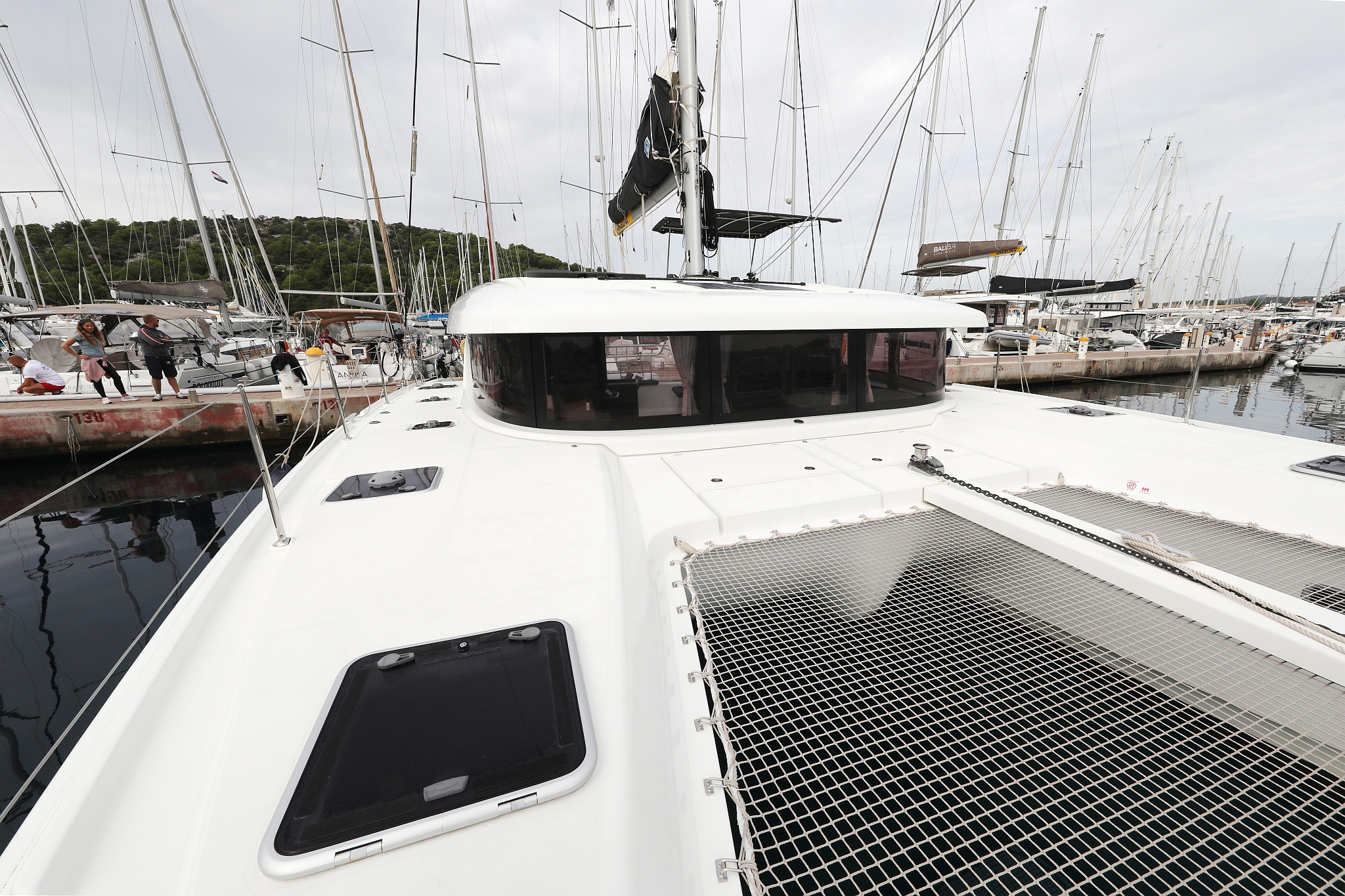 Lagoon 42 - 4 + 2 cab. — photo 12