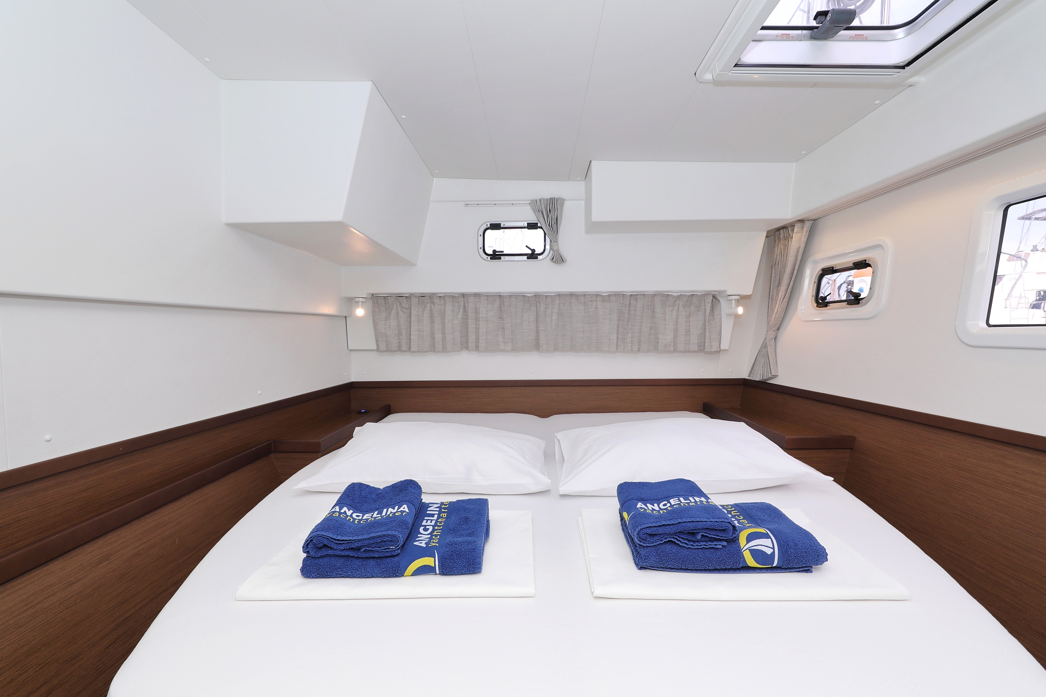 Lagoon 42 - 4 + 2 cab. — photo 25