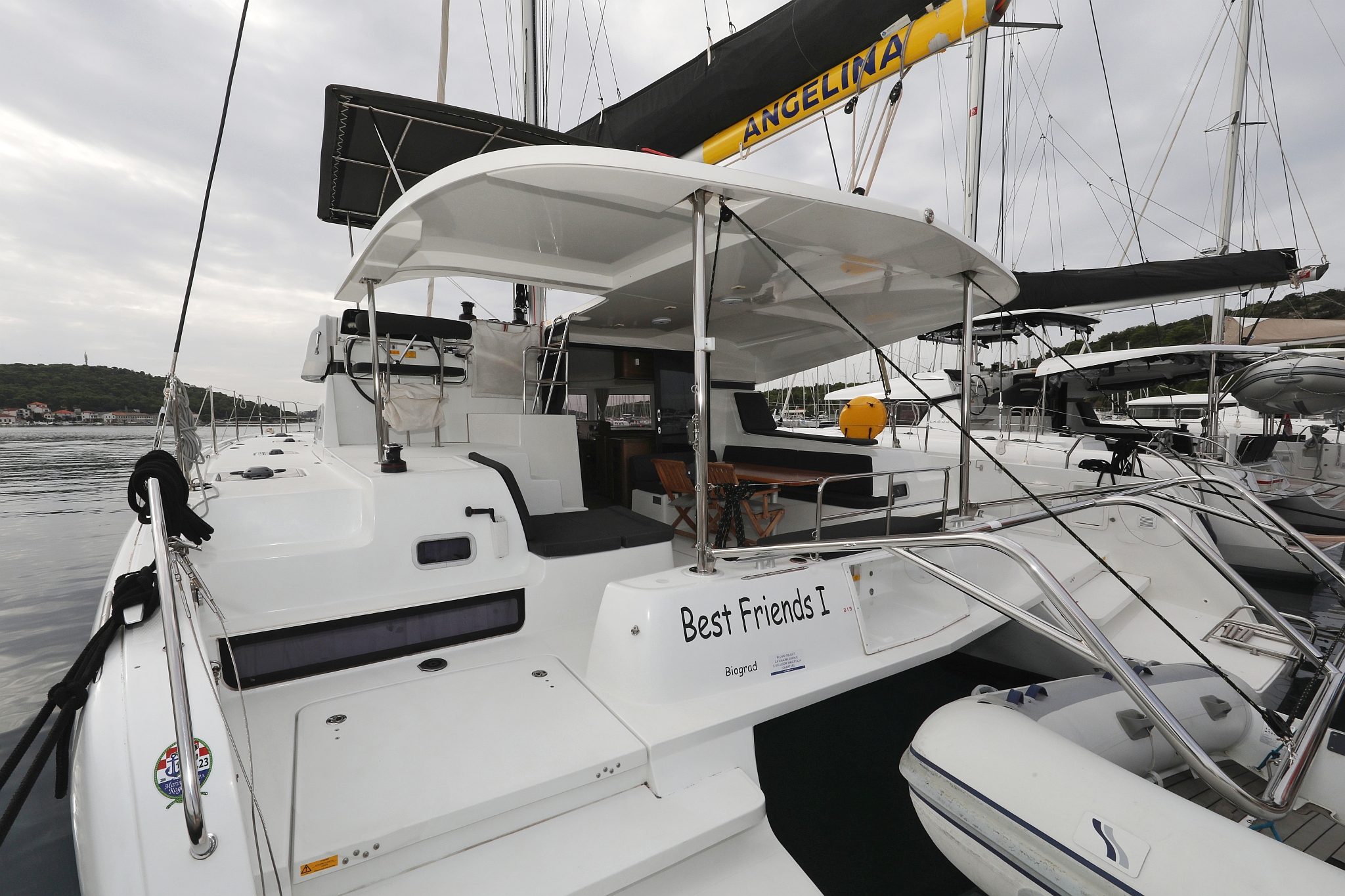 Lagoon 42 - 4 + 2 cab. — photo 3